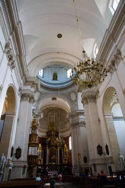 КОУКОВ, ПОЛАНДИЯ: Церковь святых Петра и Павла во Франции.
