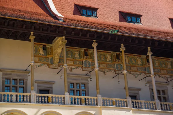 KRAKOW, POLONIA: Il famoso vecchio complesso del Castello Reale di Wawel — Foto Stock