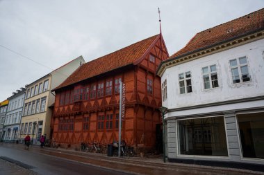 Odense, Danimarka: Odense 'deki kaldırımlı sokaklardaki eski evler, Hans Christian Andersen şehri
