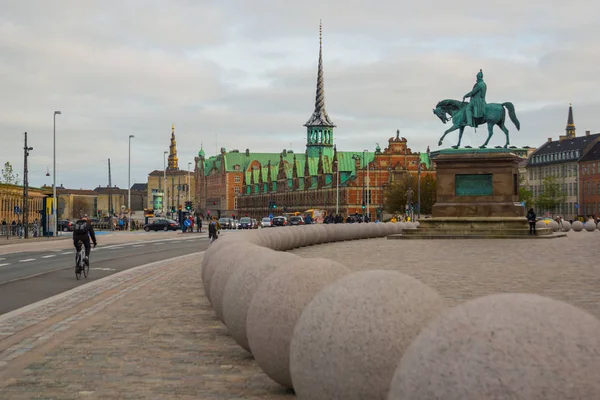 COPENHAGEN, DINAMARCA: Estatua ecuestre del rey Federico VII. Escultor Bissen, Herman Wilhelm — Foto de Stock