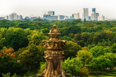 Berlin, Almanya: Berlin Tiergarten barının güzel hava manzarası