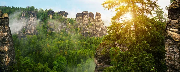 Parque nacional Saxon Suíça, Alemanha: Vista do ponto de vista de — Fotografia de Stock