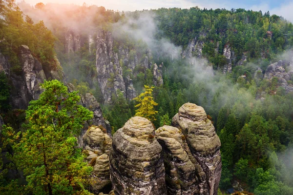 Parque Nacional Sajón Suiza, Alemania: Vista desde el mirador de — Foto de Stock