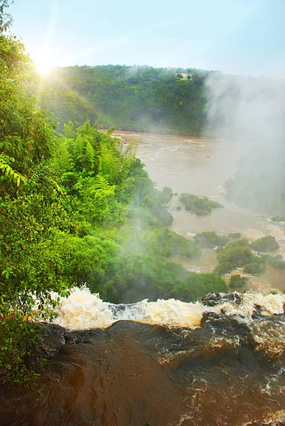 ARGENTINA, IGUAZU: Splendido punto di vista delle cascate di Iguazu, Peurto Iguazu Argentina. Patrimonio Mondiale UNESCO . — Foto Stock