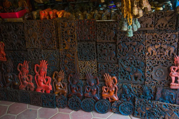 Siemreap Cambodia March 2015 Beautiful Traditional Cambodian Souvenirs Sold Market — ストック写真