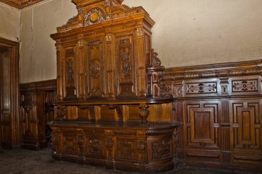 St. Petersburg, Rusya - Nisan 2014: St. Petersburg 'daki Vasilievsky adasının deri hattında terk edilmiş güzel bir iç mekan