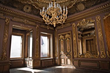 St. Petersburg, Rusya - Nisan 2014: St. Petersburg 'daki Vasilievsky adasının deri hattında terk edilmiş güzel bir iç mekan