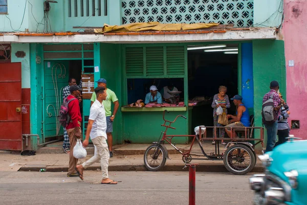 Havanna Kuba März 2018 Traditioneller Lokaler Kleiner Laden Und Kubaner — Stockfoto