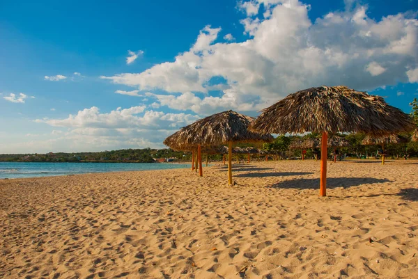 Cienfuegos Cuba Hermosa Vista Playa Rancho Luna Mar Caribe Color — Foto de Stock