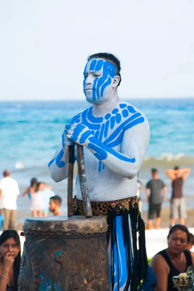 Playa Del Carmen Quinana Roo Mexico 2018年3月 マヤ族の伝統衣装を着たダンサーの儀式 — ストック写真