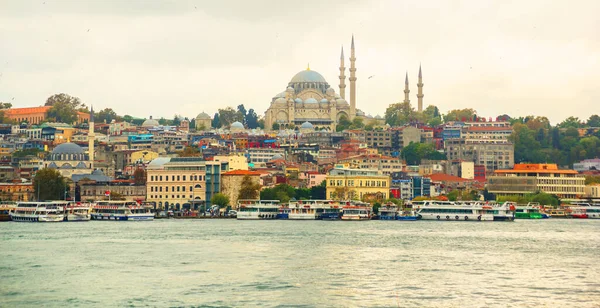 Морской Пейзаж Исторической Части Стамбула Знаменитый Город Турции Туристический Ландшафт — стоковое фото