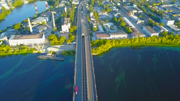 Luchtfoto Van South Bridge Kiev Oekraïne Met Auto Tijdens Zonsopgang — Stockvideo