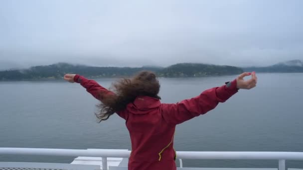 Young Caucasian Female Enjoying View Ferry Ocean — Stock Video