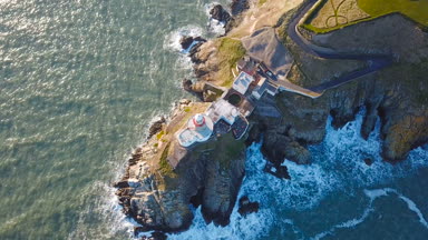 güzel fener havadan görünümü üzerinde bir uçurum Howth, İrlanda