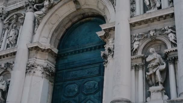 Hermosa Arquitectura Detalles Basilica Santa Maria Della Salute Venecia Italia — Vídeos de Stock