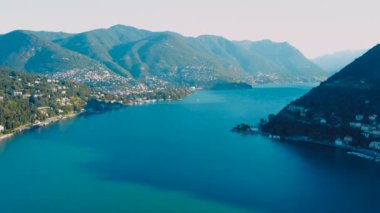 İtalya Como Gölü havadan görünümü