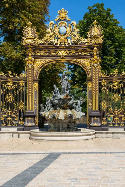 Nancy Stanislas square, Neptune fountain, Lorraine, France — Stock Photo, Image