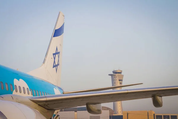 Israil bayrağı ve bir çizim ile bir uçağın tailplane 