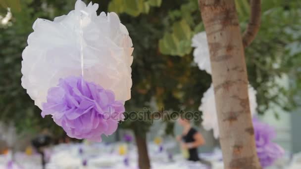 Decoração de festa de aniversário roxo e branco — Vídeo de Stock