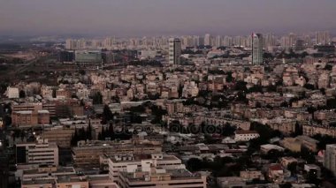 Ramat Gan, kentin ve Petah Tikva cityscape havadan görünümü.