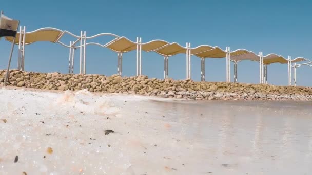 Cinemágrafo Cristais Naturais Sal Branco Nas Margens Mar Morto Israel — Vídeo de Stock