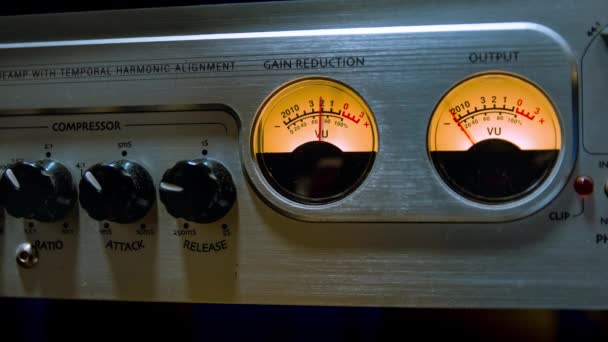 Cinemagraph Analog Meter Moves Sync Sound Level Close Sound Mixer — Stock Video