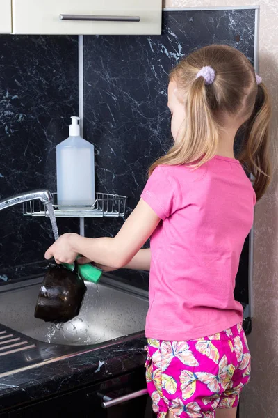 Little girl taking bath with foam Stock Photo by ©hdmphoto 100909278