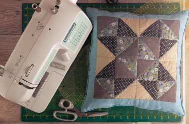 öğretim patchwork yastık