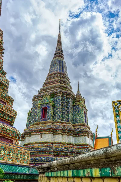 Wat Chettuphon es un hito en Tailandia —  Fotos de Stock