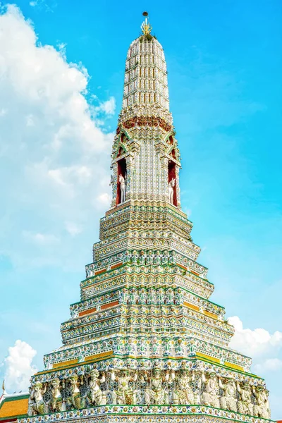 Wat Arun es un hito en Tailandia — Foto de Stock