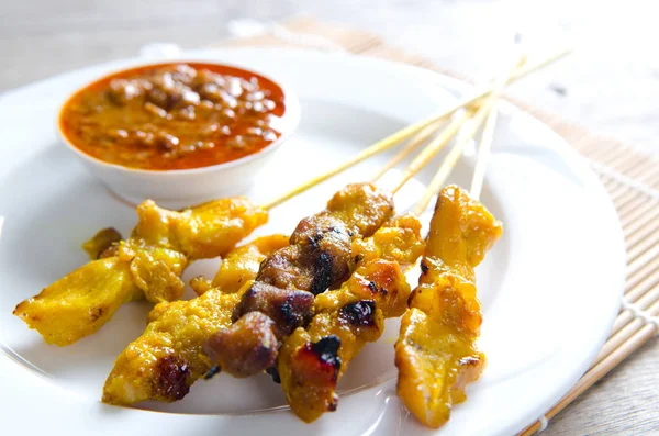 Delicioius barbekü et