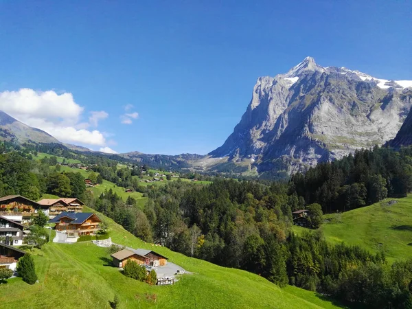 Na šířku Grindelwald, Švýcarsko — Stock fotografie