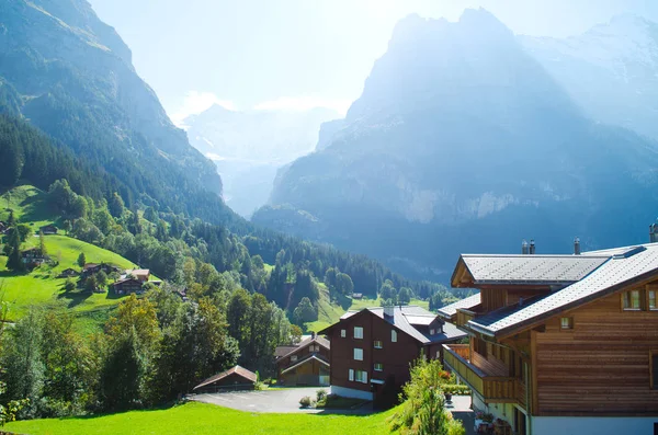 Na šířku Grindelwald, Švýcarsko — Stock fotografie