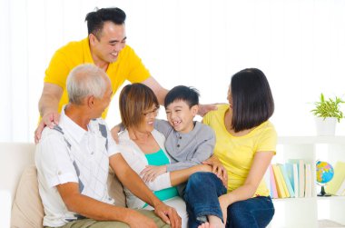 Asya üç kuşak aile aile zaman zevk