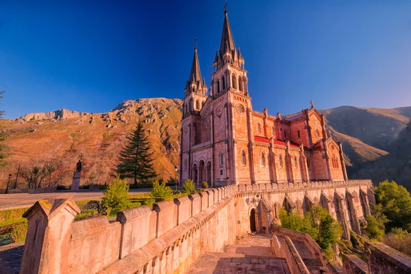 Santuario di Covadonga.Asturie . — Foto Stock