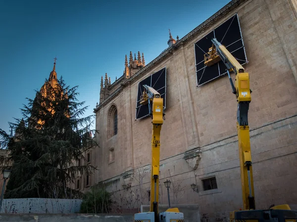 Aydınlatma teknikleri. Pencereleri bir şekilde örtmemiz.