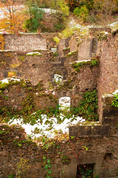 Ruïnes Van Koninklijke Fabriek Van Wapens Munitie Van Orbaitzeta Spanje — Stockfoto