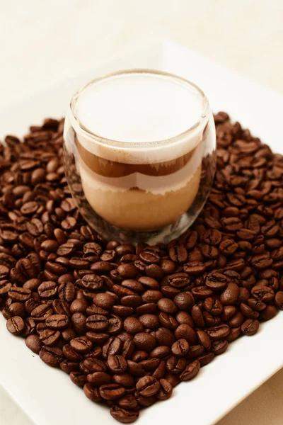 Filiżankę Kawy Ziarnach Kawy Tło Kawy — Zdjęcie stockowe