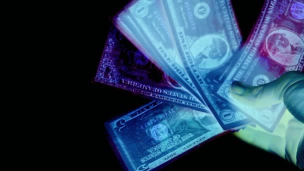 Dólar Americano Dinheiro Papel Uma Mão Palma Superfície Escura Fundo — Vídeo de Stock