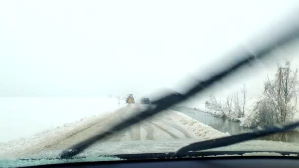 Heftiger Schneesturm Schneesturm Mit Nassem Schnee Beobachten Sie Aus Dem — Stockvideo