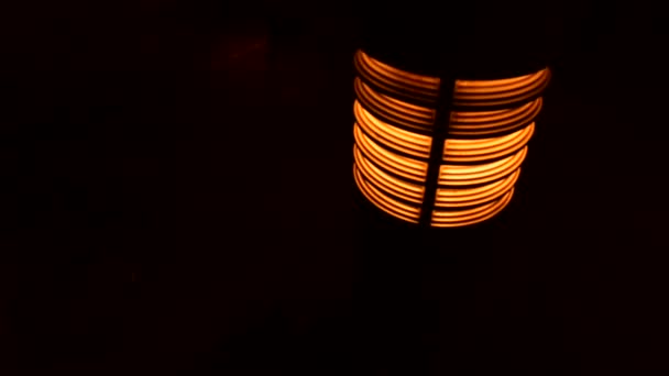 Lanterna Lampione Stradale Vicino Incandescente Notte — Video Stock