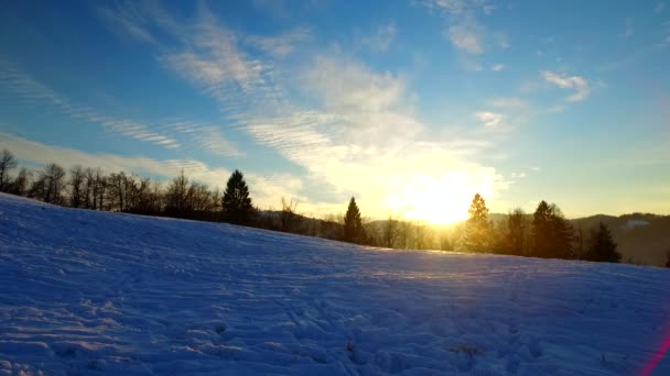 Kalter Wintertag Wald Berge Schatten Silhouetten Tag Endet — Stockvideo