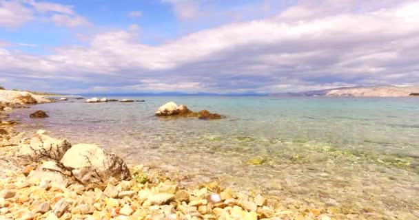 Peaceful Beach Emerald Sea — Video Stock