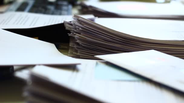 Close Paper Stack Staples Shallow Dof Interesting Light Old Documents — Stock Video