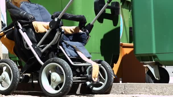 Old Children Stroller Ready Dispose Trash Trash Boxes — Video Stock