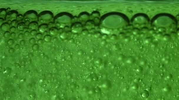 Baloncuklar Jel Oluşturup Hareket Ettiriyor Süper Makro Klip — Stok video