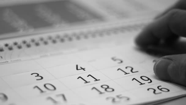 Recherche Une Date Sur Calendrier — Video