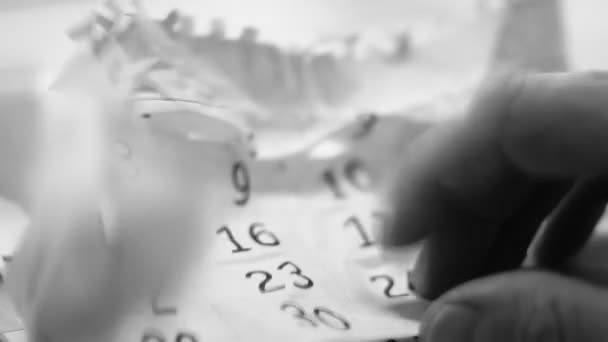 Zchátralý Kalendář Vztek Stárnu Uběhnutý Čas Datum — Stock video