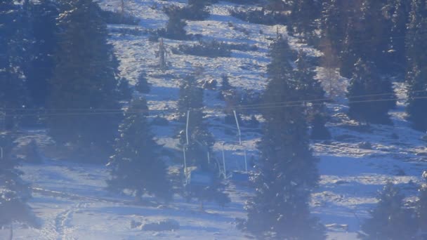 Skizentrum Einem Nebligen Wintertag — Stockvideo