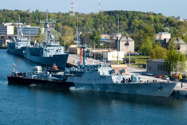 Oorlogsschip Toevoegen Aan Kade Haven Van Gdynia Polen — Stockfoto